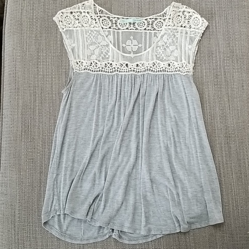 Sleeveless top